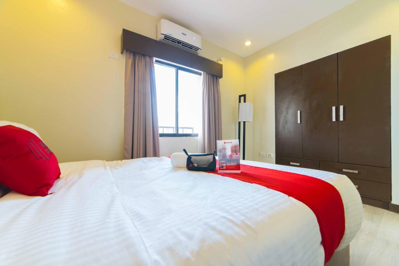 Reddoorz Premium @ Sta Rosa Tagaytay Road Hotell Silang Exteriör bild