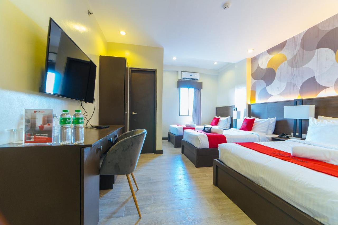 Reddoorz Premium @ Sta Rosa Tagaytay Road Hotell Silang Exteriör bild
