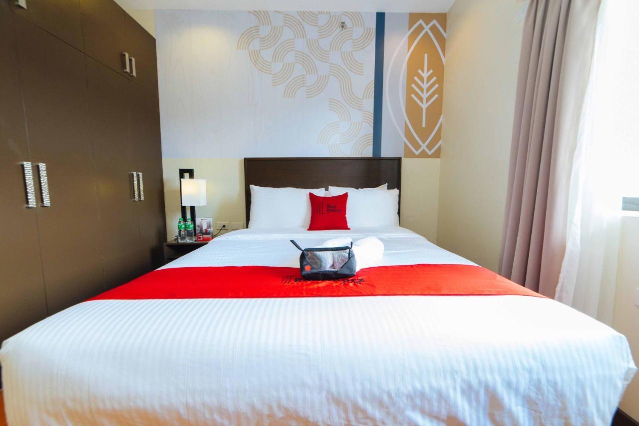 Reddoorz Premium @ Sta Rosa Tagaytay Road Hotell Silang Exteriör bild