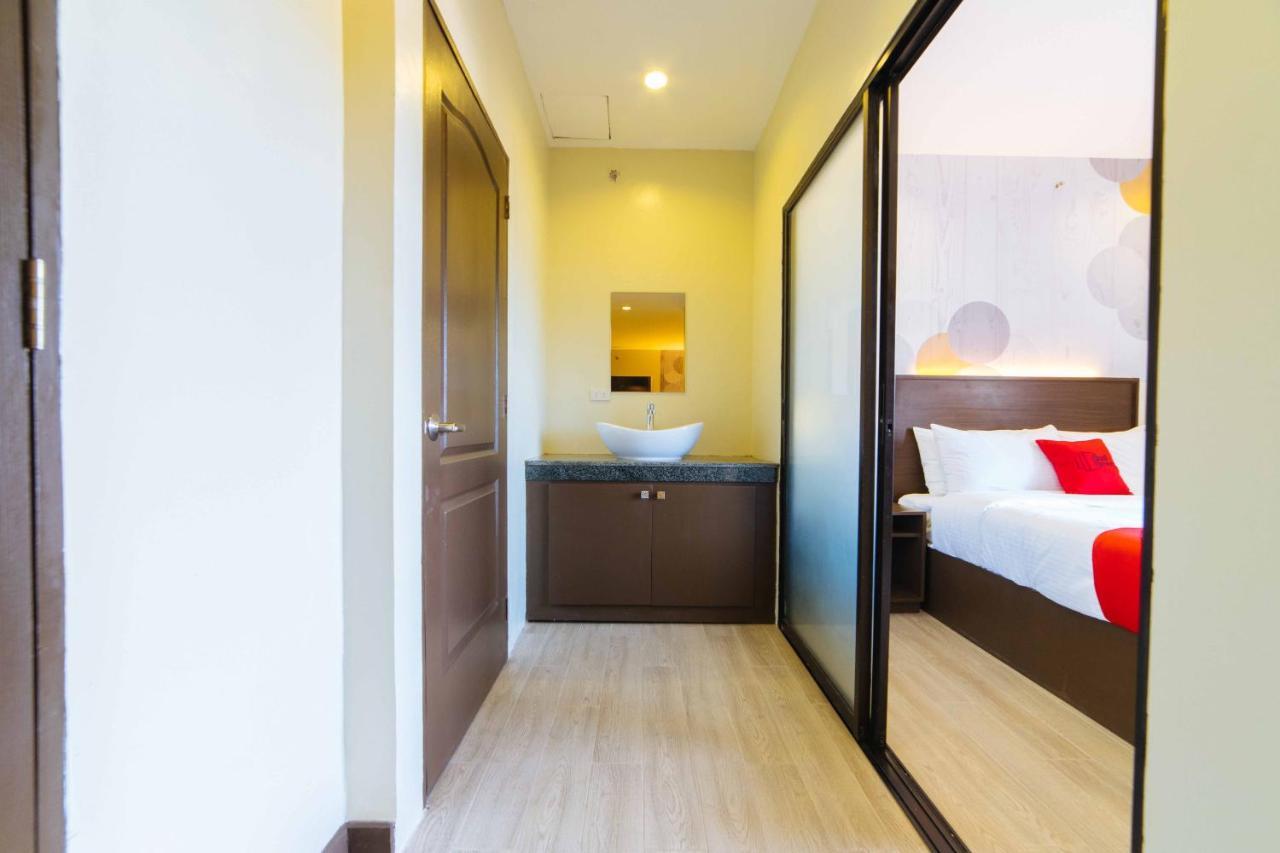 Reddoorz Premium @ Sta Rosa Tagaytay Road Hotell Silang Exteriör bild
