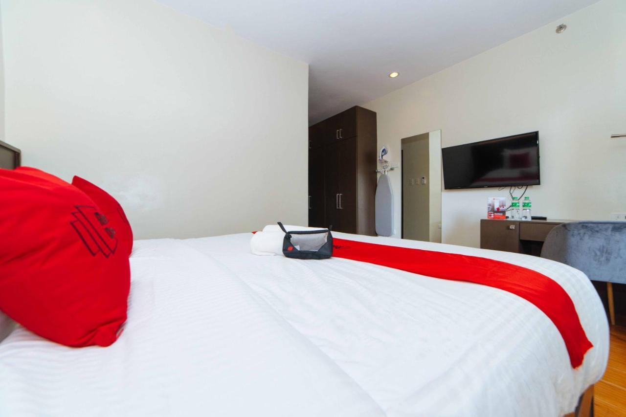 Reddoorz Premium @ Sta Rosa Tagaytay Road Hotell Silang Exteriör bild