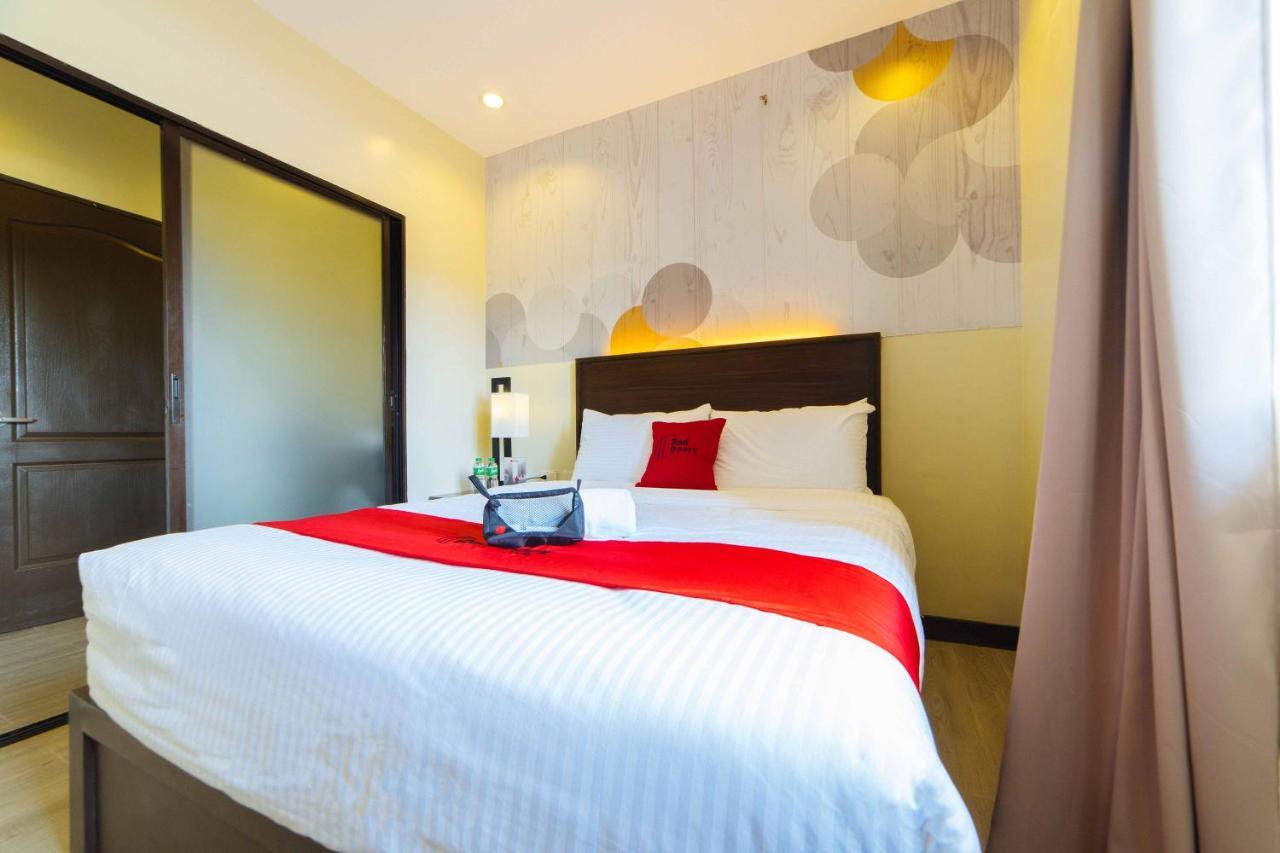 Reddoorz Premium @ Sta Rosa Tagaytay Road Hotell Silang Exteriör bild