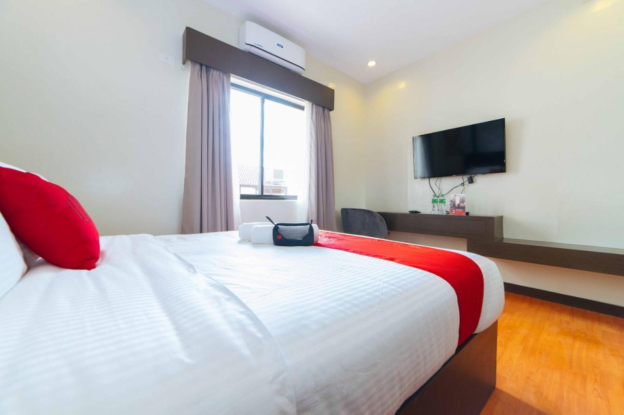 Reddoorz Premium @ Sta Rosa Tagaytay Road Hotell Silang Exteriör bild
