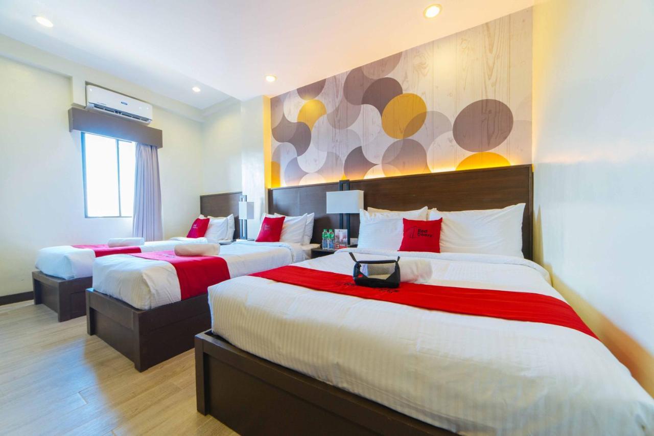 Reddoorz Premium @ Sta Rosa Tagaytay Road Hotell Silang Exteriör bild