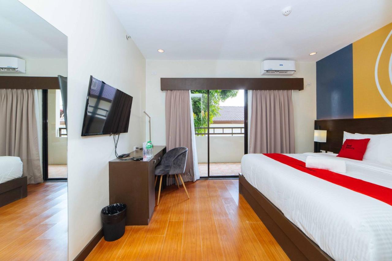 Reddoorz Premium @ Sta Rosa Tagaytay Road Hotell Silang Exteriör bild